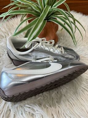 Nike Women's Silver Metallic Retro Runner with Cream Accents